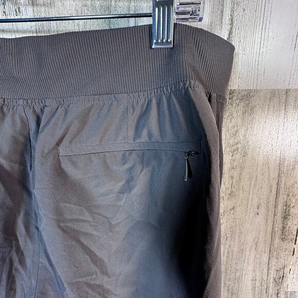 Athleta Grey Athleisure Pants | Sz 12 | Ribbed Side Pockets | Pull-On | Stretch - Picture 6 of 9